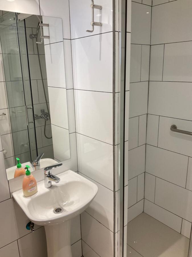 Hostal Balmaceda Punta Arenas Luaran gambar