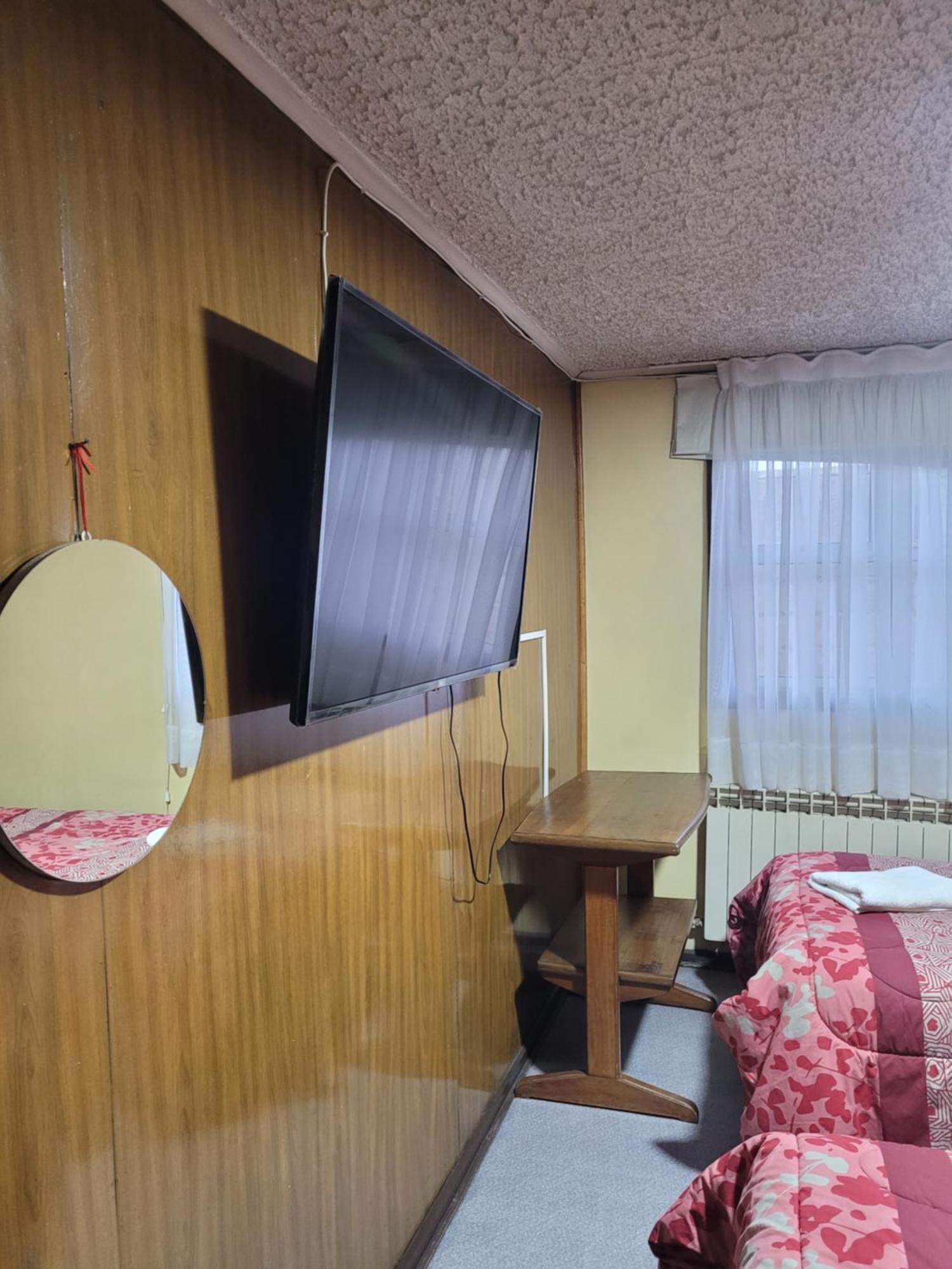 Hostal Balmaceda Punta Arenas Luaran gambar